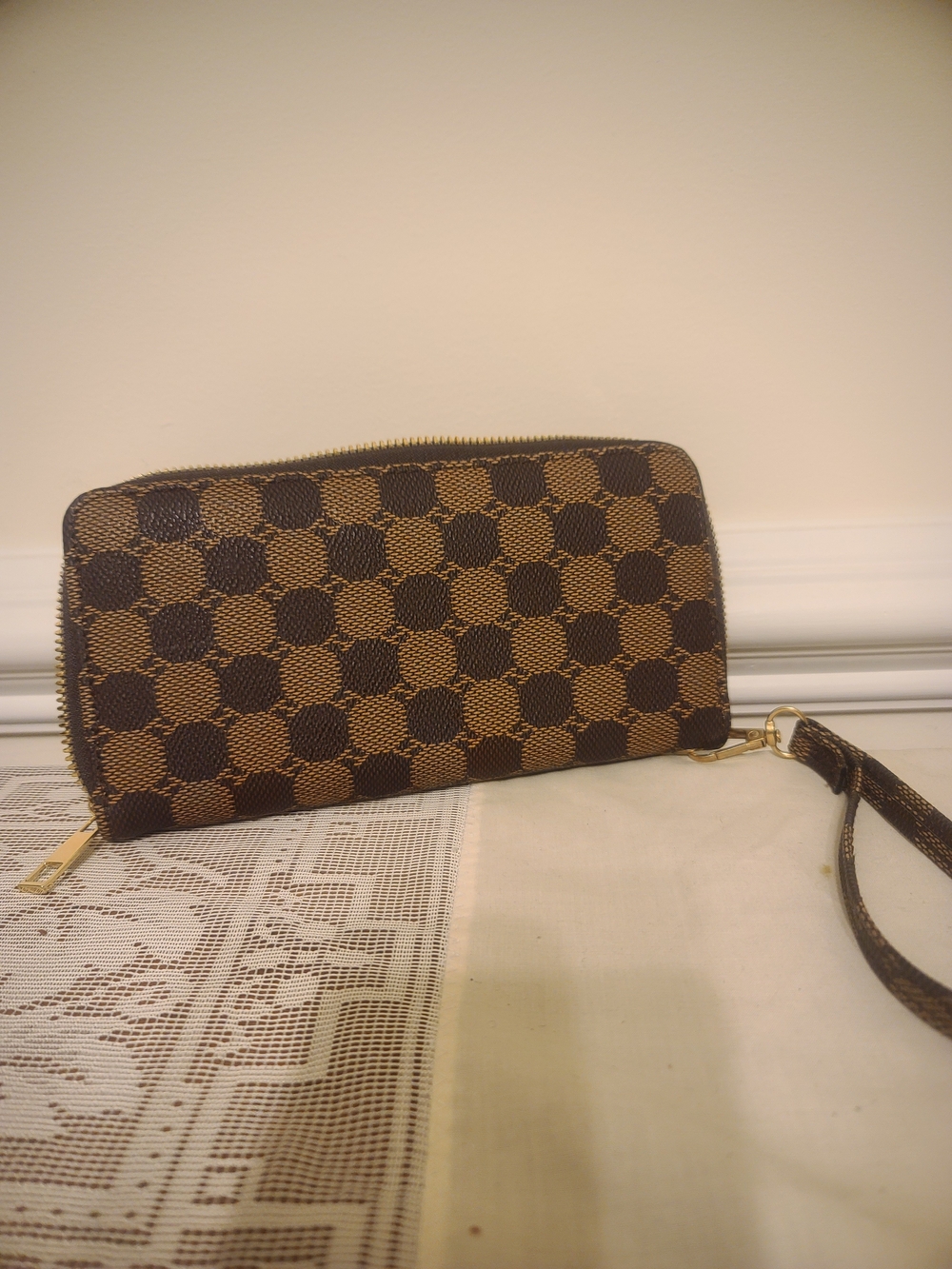 Brown Check Pattern Zip Wristlet Wallet - Picture 2 of 3
